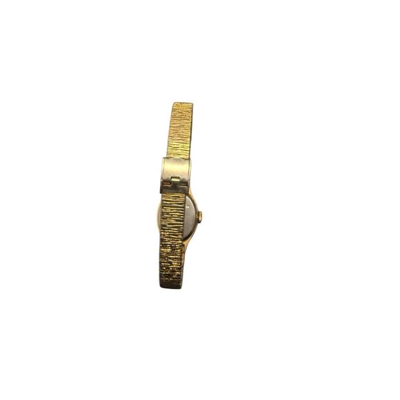 Vintage Timex Ladies Gold Tone Textured Wrist Watch Adjustable Untested - Picture 4 of 5